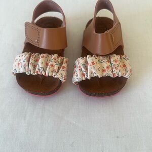 Wonder Nation Tan and Floral Kids Sandals